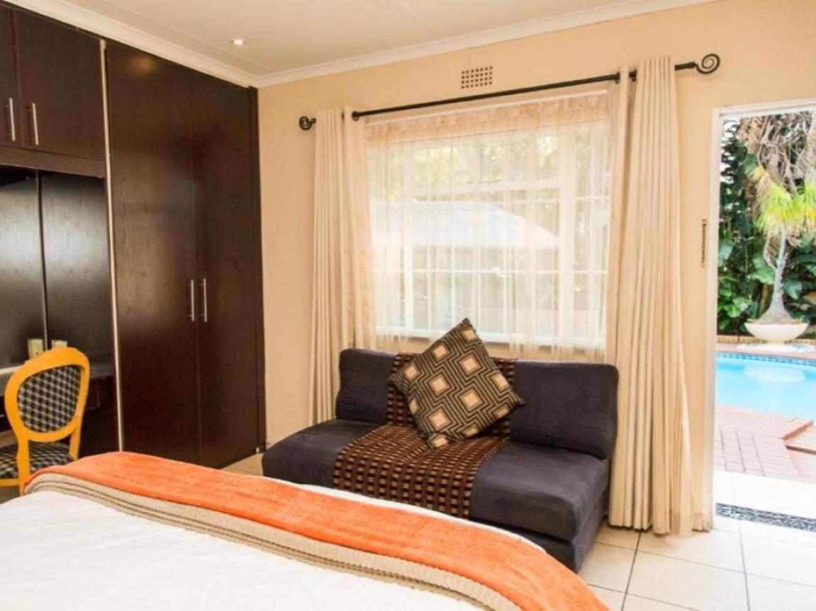 Sollunaa Guesthouse Sandton Δωμάτιο φωτογραφία