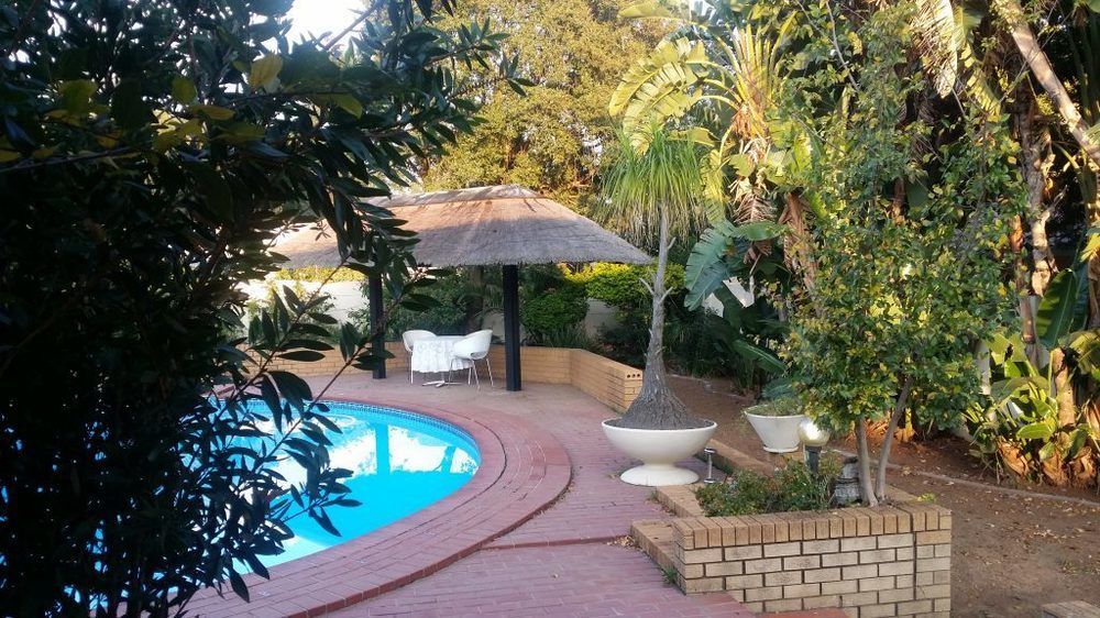 Sollunaa Guesthouse Sandton Εξωτερικό φωτογραφία